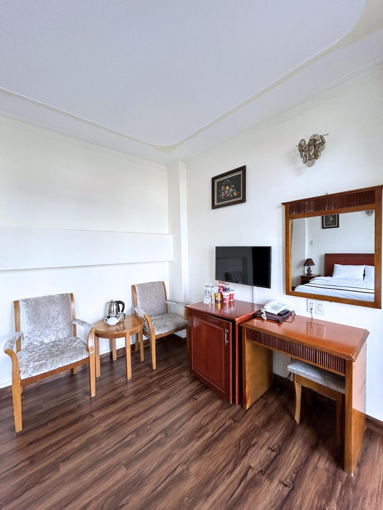 Anh Dao Hotel Далат Екстер'єр фото